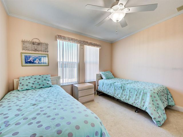 10 N BUENA VISTA AVENUE, Englewood, FL 34223