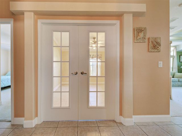 10 N BUENA VISTA AVENUE, Englewood, FL 34223