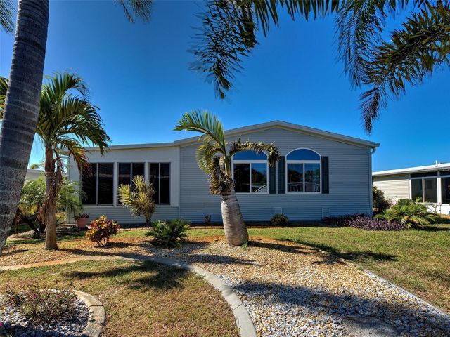 10 N BUENA VISTA AVENUE, Englewood, FL 34223