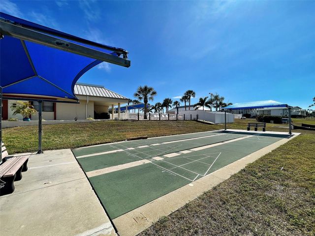 10 N BUENA VISTA AVENUE, Englewood, FL 34223