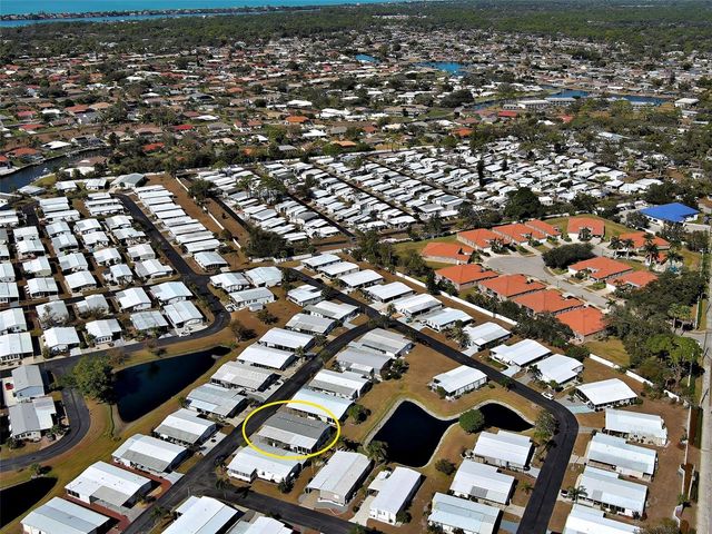 10 N BUENA VISTA AVENUE, Englewood, FL 34223