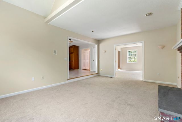 555 Waterville Road, Avon, CT 06001