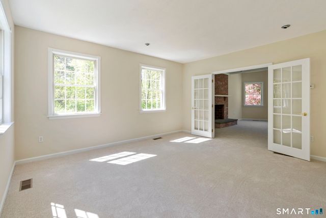 555 Waterville Road, Avon, CT 06001