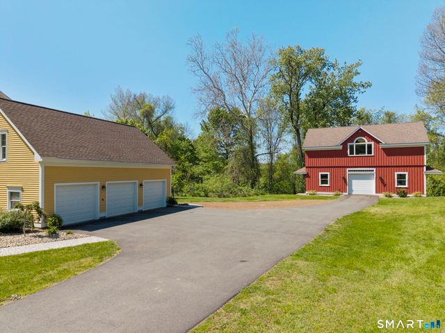 555 Waterville Road, Avon, CT 06001