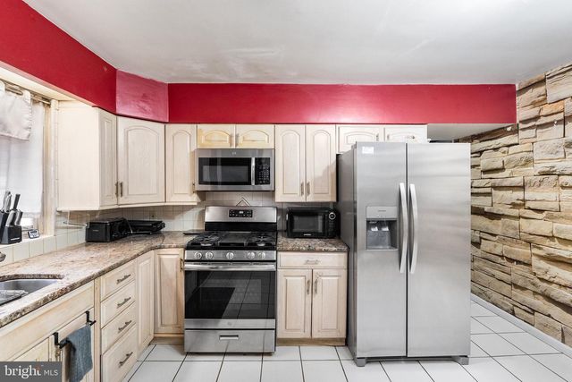 1317 WALNUT AVE, Voorhees, NJ 08043