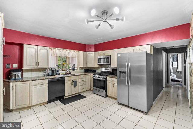 1317 WALNUT AVE, Voorhees, NJ 08043