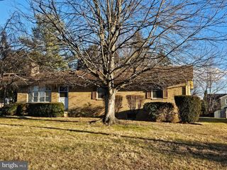 5078 LAURA DR, Stephens City, VA 22655