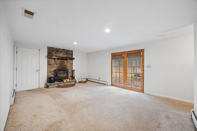 50 Northwoods Road, Farmington, CT 06032