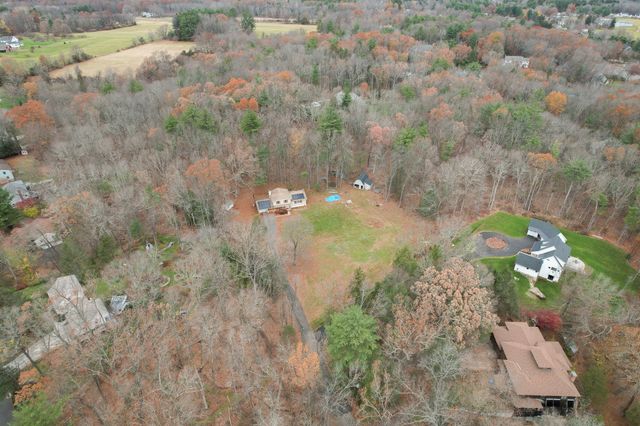 50 Northwoods Road, Farmington, CT 06032