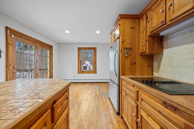 50 Northwoods Road, Farmington, CT 06032