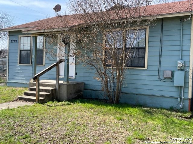 2219 hackberry, San Antonio, TX 78210