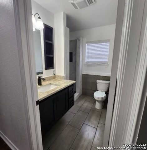 2219 hackberry, San Antonio, TX 78210