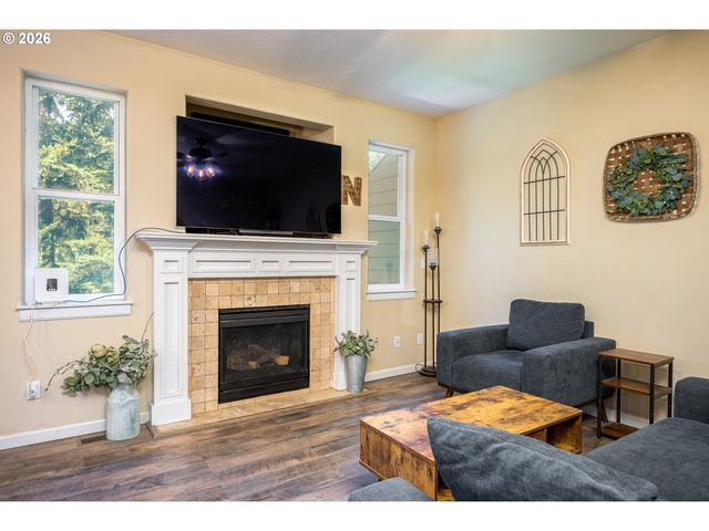 14027 TRAVELER Rd, Oregon City, OR 97045