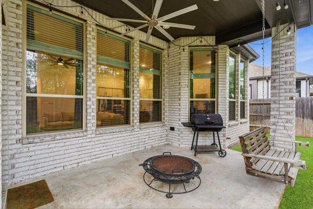 15110 Mahogany Trail, Conroe, TX 77302