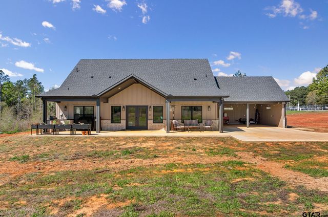 876 County Road 4120, Jacksonville, TX 75766