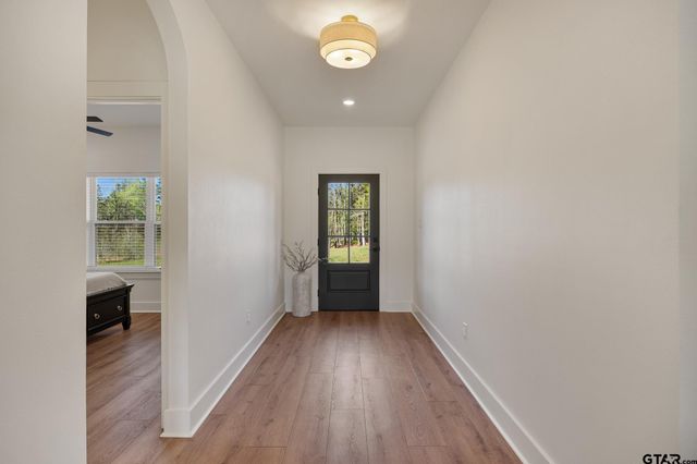 876 County Road 4120, Jacksonville, TX 75766