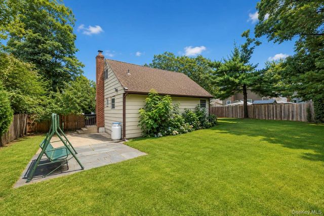 491 Smith Street, Central Islip, NY 11722