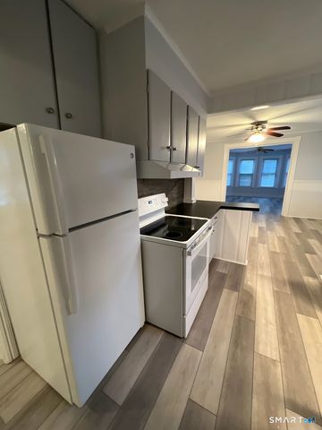 303 Newtown Avenue, Norwalk, CT 06851