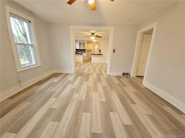 303 Newtown Avenue, Norwalk, CT 06851