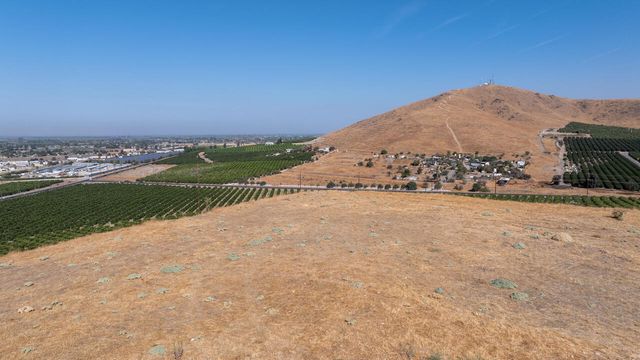 1495 N Highland Drive, Porterville, CA 93257