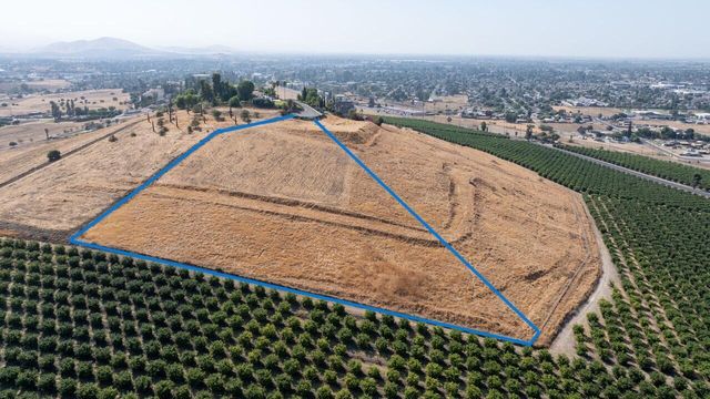 1495 N Highland Drive, Porterville, CA 93257