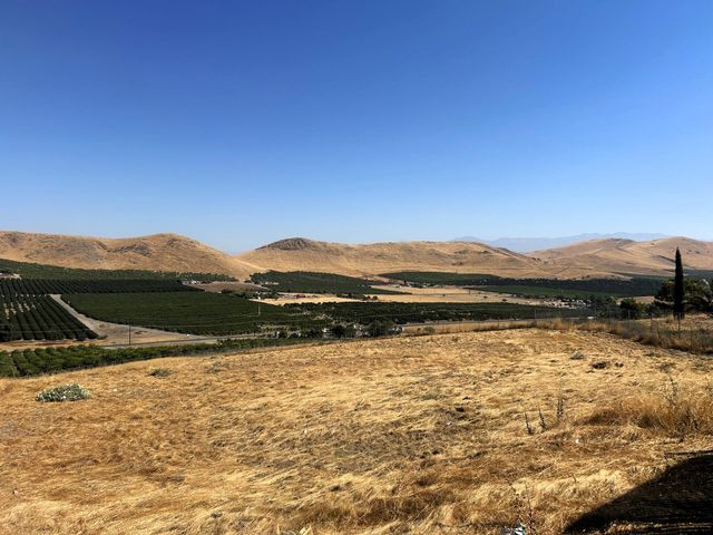 1495 N Highland Drive, Porterville, CA 93257