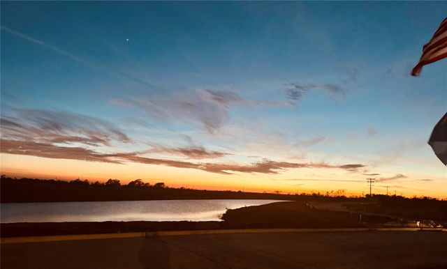 316 Kingston Way, Waller, TX 77484