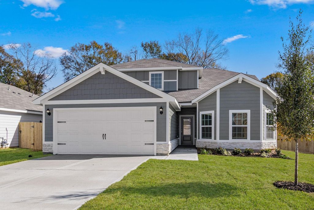 316 Kingston Way, Waller, TX 77484