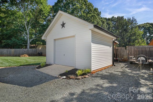 3804 Secrest Shortcut Road, Monroe, NC 28110