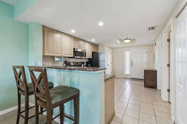 12000 GULF BOULEVARD 604N, St Petersburg, FL 33706