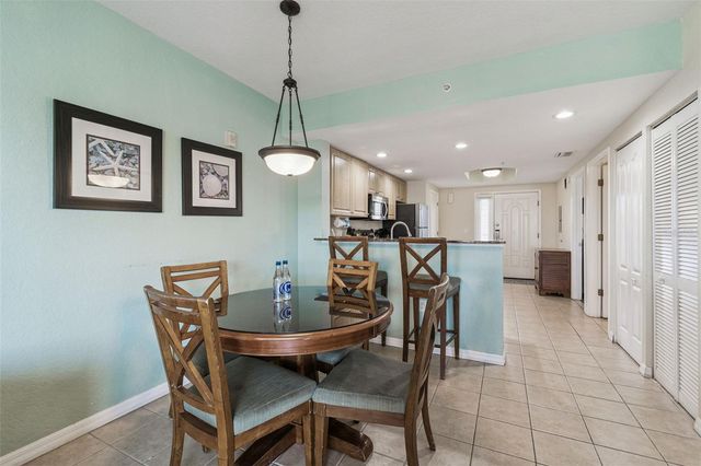 12000 GULF BOULEVARD 604N, St Petersburg, FL 33706