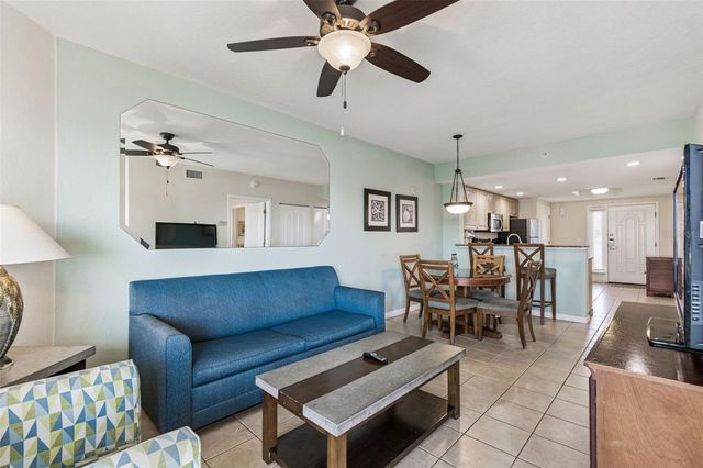 12000 GULF BOULEVARD 604N, St Petersburg, FL 33706