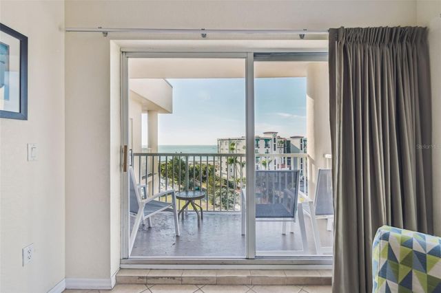 12000 GULF BOULEVARD 604N, St Petersburg, FL 33706