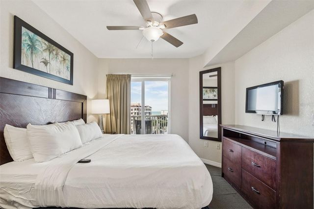 12000 GULF BOULEVARD 604N, St Petersburg, FL 33706