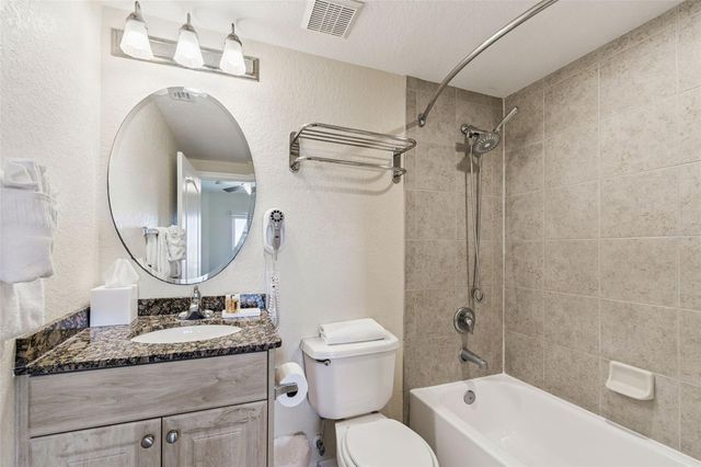 12000 GULF BOULEVARD 604N, St Petersburg, FL 33706