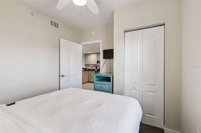 12000 GULF BOULEVARD 604N, St Petersburg, FL 33706