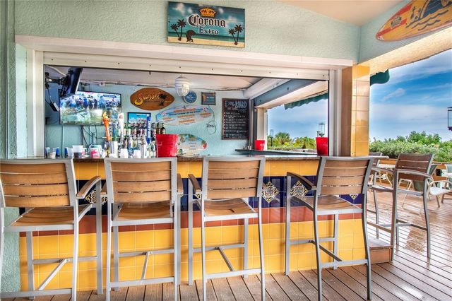 12000 GULF BOULEVARD 604N, St Petersburg, FL 33706