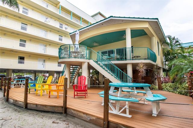 12000 GULF BOULEVARD 604N, St Petersburg, FL 33706