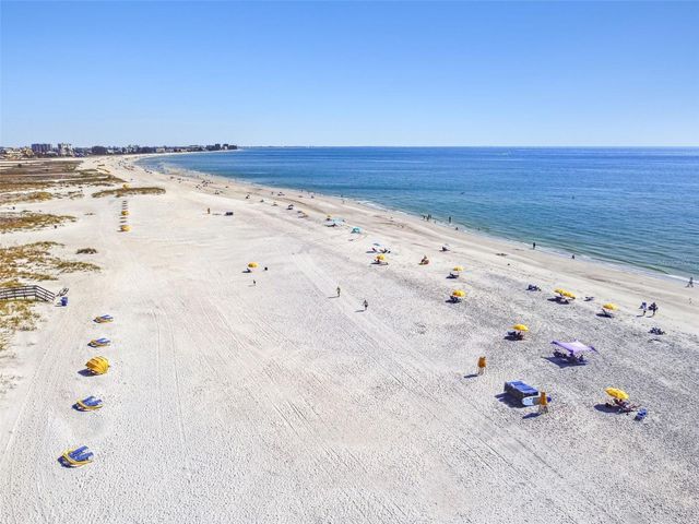 12000 GULF BOULEVARD 604N, St Petersburg, FL 33706