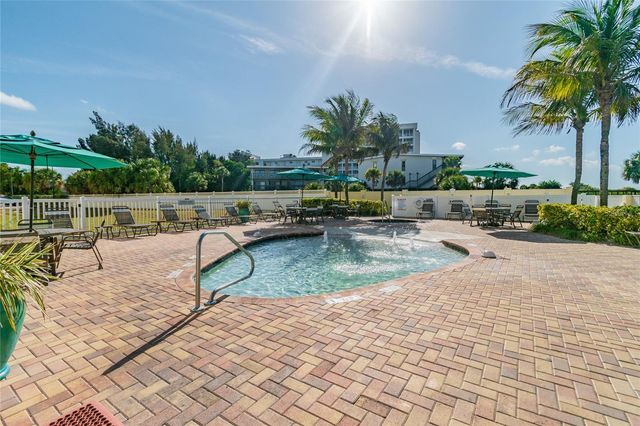 12000 GULF BOULEVARD 604N, St Petersburg, FL 33706