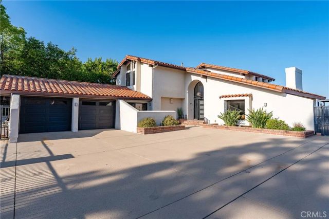 4372 Park Vicente, Calabasas, CA 91302