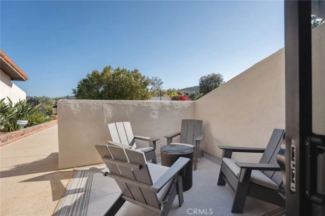 4372 Park Vicente, Calabasas, CA 91302