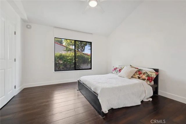 4372 Park Vicente, Calabasas, CA 91302