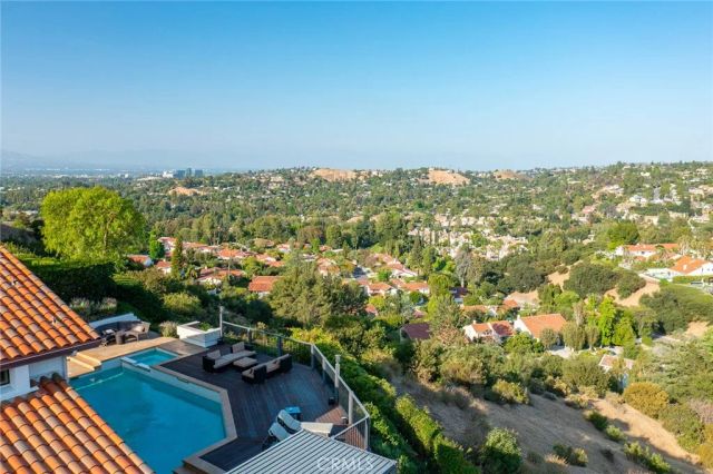 4372 Park Vicente, Calabasas, CA 91302