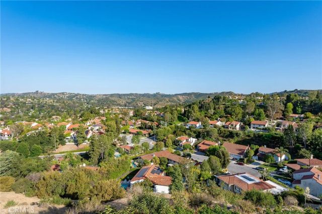 4372 Park Vicente, Calabasas, CA 91302