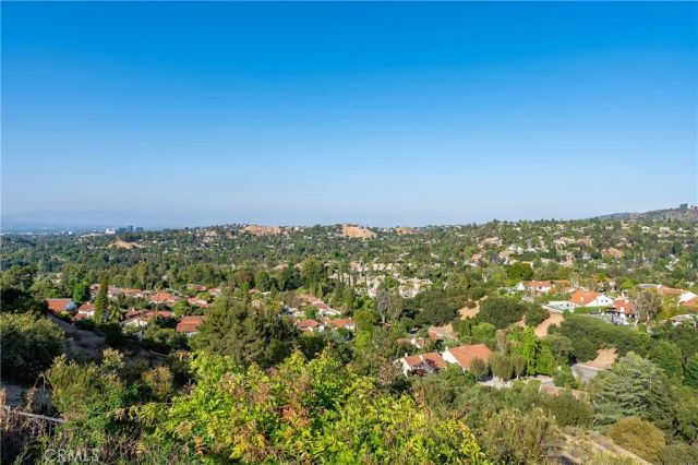 4372 Park Vicente, Calabasas, CA 91302