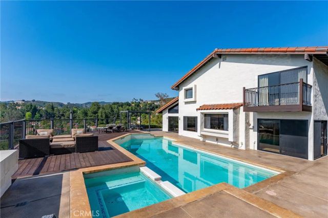 4372 Park Vicente, Calabasas, CA 91302