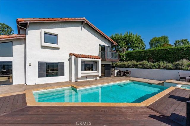 4372 Park Vicente, Calabasas, CA 91302
