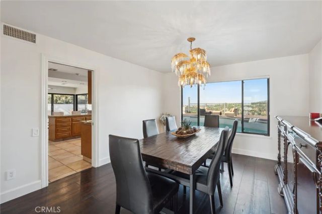4372 Park Vicente, Calabasas, CA 91302