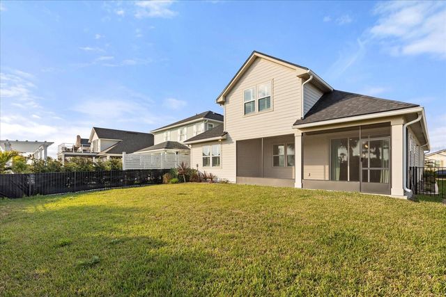 22 LOS LAGOS BOULEVARD, Palm Coast, FL 32137